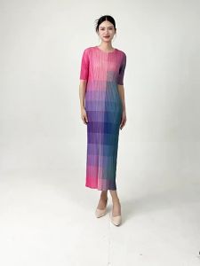 2166c One Size (45-75kg) Sanzhai WomenS Summer Tummy Hiding Loose Round Neck Plaid Short Sleeve Dress