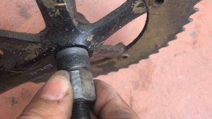 Cảo vam đùi đĩa trục xe đạp