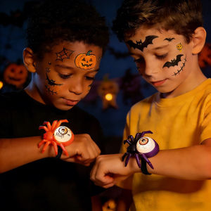 Spider Bracelet/Glow In The Dark Spider Wristband/Halloween Glow Spider Watch/Kids Toy Prop/Holiday Decoration Accessory