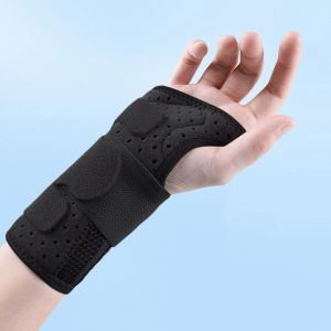 🚚COD มาถึงภายใน 3 วัน🚚 ที่รัดข้อมือ มีแผ่นอลูมิเนียมคู่ออกแบบตามหลักสรีรศาสตร์และตีนตุ๊กแกสามเวลโครช่วยทดแทนด้วยสายรัดข้อต่อที่ระบายอากาศและปรับได้