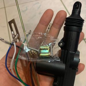 เซ็นทรัลล็อค  ปืนเซนทรัลล็อค แบบ 2สาย และ 5สาย เซ็นทรัลล็อค  ระบบมอร์เตอร์โซลินอยด์ เซนทรัลล็อค มีเก็บปลายทาง