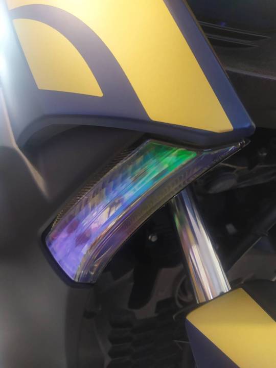 XMAX 300 ฟิล์มแต่งไฟเลี้ยวหน้า X-MAX 300 ฟิล์ฺมกันรอยเกรดพรีเมี่ยม ...