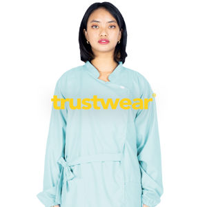 TRUSTWEAR - Eden Surgical Gown / Gaun Operasi / Gaun APD Dokter