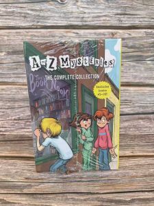 JOYL A-Z Mysteries 26 books set English Books Fiction Books boys and girls reading book