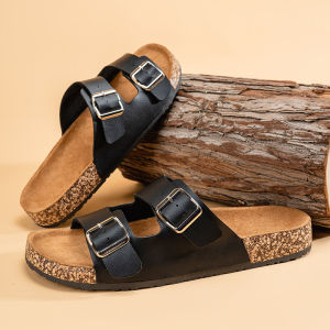 [Free Shipping] Mens and Womens Soft-Soled Retro Leather Half-Slippers Thick-Soled Outdoor Wear Double-Buckle Shoes Trendy Mens Style.