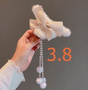 Plush Tassel Shark Clip Pendant Hairpin Back Scoop Grip Clip Girls New Style Hairpin Spring Clip Headwear Plush Korean Grip Clip Girls Versatile Hairpin Fashion Accessories