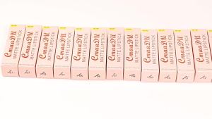 2025Son Môi Lì Mượt Không Thấm Nước 15 Màu Mỹ Phẩm Son Môi Chống Nước Kết Cấu Nhung Bền Màu Trang Điểm Làm ĐẹpDSKLC