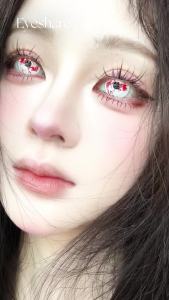 （สินค้าจุด）คอนแทคเลนส์สีสำหรับสวมบทบาทฮาโลวีน คอนแทคเลนส์สีขาวสำหรับดวงตาสีเลือดสยองขวัญ