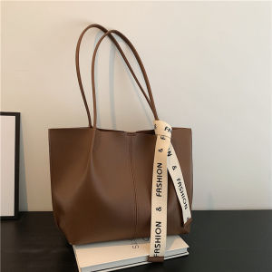 [Candy style] Large-capacity bag womens autumn and winter new versatile niche high-end sense of commuting to work single shoulder tote bag big bag
