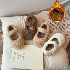 QIWANBA19 กันลื่น รองเท้าแบนเด็ก อบอุ่นและอบอุ่น ตุ๊กตาผ้าพลัฌ รองเท้าขนแกะ แฟชั่นสำหรับผู้หญิง แสงสีขาว รองเท้าหน้าหนาว เด็กๆเด็กๆ