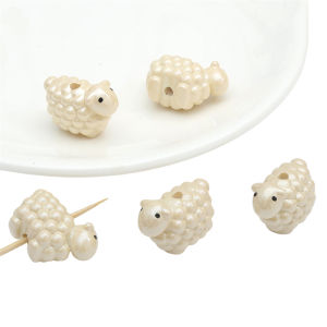 1pcs Acrylic Animal Dogs Pigs Sheeps Beads Charms Loose Bead for Keychain Bracelet Necklace DIY Jewelry Making Accessories