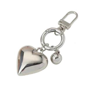 Silver Heart Keychain Stylish Pendant Unique Heart shaped Keychain Key Pendant Decoration for Daily Wear Dates Parties