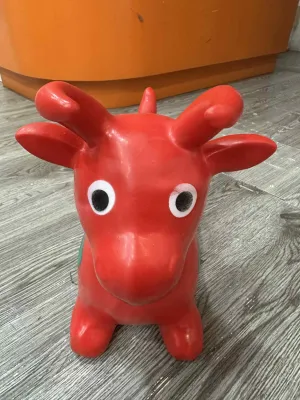 🦌 Thú Nhún Cao Su Hình Tuần Lộc Đáng Yêu – Đồ Chơi Vận Động Cho Bé