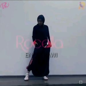 Kaos Olahraga Wanita Lengan Panjang Runny Rocella