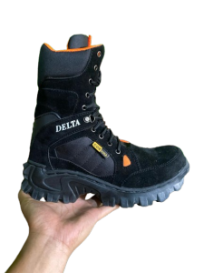 SEPATU SAFETY BOOTS PREMIUM PRIA DELTA TINGGI AGLS 10inc RINGAN DAN NYAMAN DI PAKE