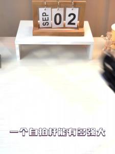 防抖自拍杆手机通用拍摄支架360度旋转旅游便携式落地三脚架Anti shake selfie stick universal shooting stand for mobile phones 360 degree rotating travel portable ground tripod