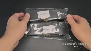 Clarinet Model Desk Decoration Miniature Clarinet Replicas with Stand and Case Gift for Musicians Music Scene Accessory