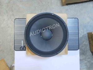 Instrumental Speaker Crown JH 156 600Watts Jack Hammer Series