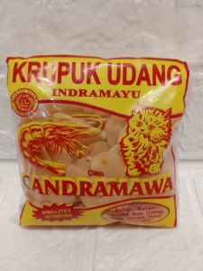 Kerupuk Udang mentah Candramawa 200gram -  5 PCS bisa langsung digoreng dadakan untuk camilan cepat