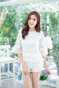 เสื้อลูกไม้ออกงาน ลูกไม้ผ้าแก้วแขน 3/4 ส่วน ไซส์ 38-46 รุ่น  JK05 