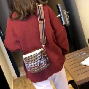 TAS FASHION WANITA IMPORT: TAS SELEMPANG MODERN & BERKUALITAS