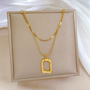 Double-Layered Gold Hip-Hop Style Womens Collarbone Chain Necklace with Minimalist Pendant and Unique Design