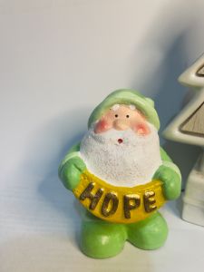 CHRISTMAS FIGURES - 7 CUTE SANTA CLAUS 3.5 INCHES