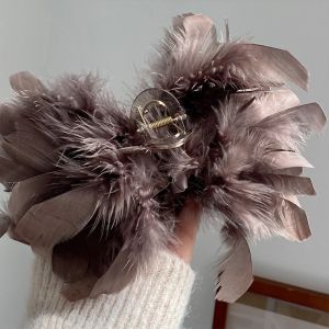Fashion Feather Hair Clips for Ladies Korean Elegant Design Hairpin Hair Clamp Hair Accessories for Girls