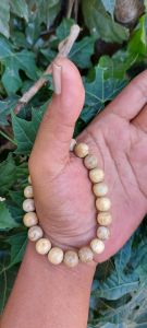 Gelang Kayu Akar Bahar Putih Ukuran 10mm - Bracelets