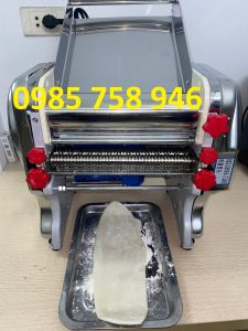 Máy cán bột mì chuyên dụng cán thịt bò trâu khô FKM240 tặng kèm lưỡi cắt sợi 3mm9mm.