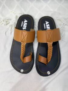 [𝐜𝐚𝐬𝐢𝐚𝐨.𝐬𝐡𝐨𝐩] COD New comfortable sandals design for men marikina slipper one finger style