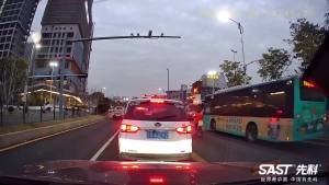 先科行车记录仪全景高清夜视迷你隐藏双镜头倒车影像免安装电子狗Xianke DASH CAM panoramic high-definition night vision mini hidden dual lens reverse image without installation of electronic dog