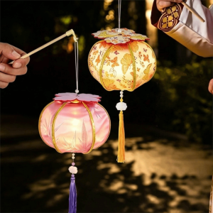 GRACETEN Faux Song Brocade Mid Autumn Light Lantern LED Light Up Tassel Pendant DIY Handheld Lantern Persimmon Shaped Persimmon Lantern Mid Autumn Festival