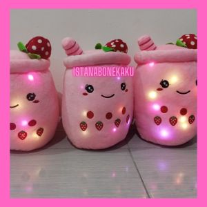 Boneka Boba Milk Tea Strawbery Mewah Lembut Lampu LED