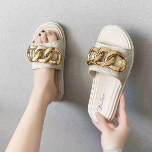 Free Shipping 2026 Summer New Gold Label Slippers Fashionable And Versatile Perfect For Casual Wear And Beach Outings