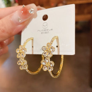 Luxury Fashion Zircon Flower Hoop Earrings Gold Plated for Women Jewelry Accessories