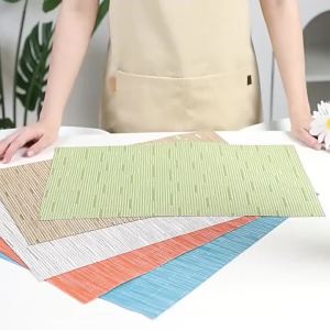 FFBH PVC Placemats Heat Resistant Table Mats for Dining Table Simple Waterproof Washable Mats for Kitchen Tableware Y5R7K