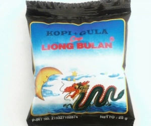 1 pack isi 20 sachet Kopi Liong Bulan kopi legendaris dari Bogorkebanggaan masyarakat bogor persachet netto 25 gram