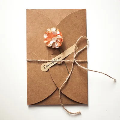 DIY Retro Kraft Paper Dried Flower Birthday Card Folding Greeting Card