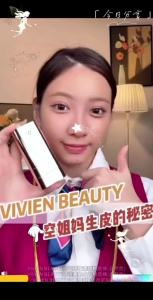 🌺正品现货🌺VV双头粉底棒 VV Double-Headed Liquid Foundation Stick VIVIEN BEAUTY Liquid Foundation Brighten Skin Tone Oil Control Moisturizing vivien beauty双头粉底棒提亮肤色控油水润