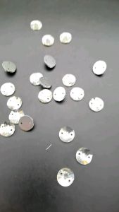 STONE KRISTAL BERLIAN MOTIF BULAT PUTIH UKURAN 6MM KUALITAS BAGUS DAN KILAU GRADE AA PER LUSIN.