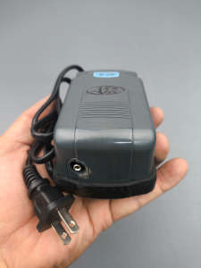 ATEC AQUARIUM AIR PUMP ADJUSTABLE OXYGEN PUMP AR-2500/AR-7500/AR-8500 FOR FISH TANK AND AQUACULTURE