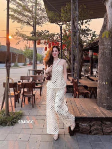 Set Bộ Đi Chơi Dạo Phố Chất Tuyết Mưa In Bi Xinh Xắn Áo Có Mocking Phía Sau Freesize 57kg (HT)