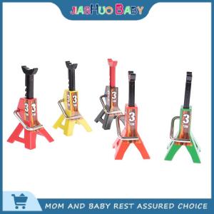 JiaShuo Baby Toy แจ็คจำลองตั้งพื้นแบบยืนยกคู่สำหรับรีโมตของเล่นรถรถบรรทุกยางเปลี่ยนรองรับการยกอุปกรณ์ฉากยืน