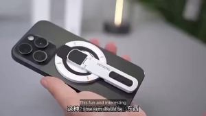 Giá đỡ điện thoại từ tính hai mặt xoay 360 độ tích hợp MagSafe có nút bấm.