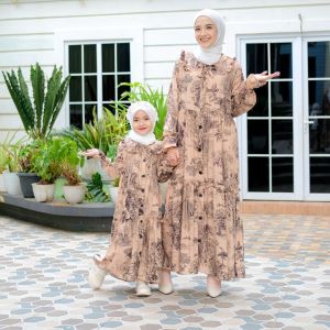 Gamis Couple Ibu dan Anak Elegant Trendy Bahan Kain Rayon Premium.