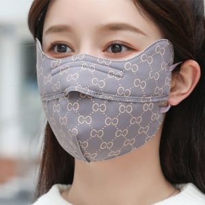 Khẩu trang chống tia UV khẩu trang chống nắng che gò má hoa văn UPF50+ vải không dệt 4D 3 lớp thời trang - Alice Store