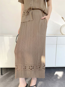 S-526#   B-525#   One Size (45-75kg) Summer Miyake Pleated Set WomenS Top  Skirt Slim Fit [Tops and skirts are sold separately]