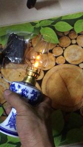 Đèn dầu điện led gốm Bát Tràng đẹp ánh sáng vàng đẹp