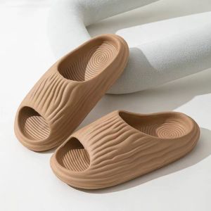 [Free Shipping] Spring And Summer Thick-Soled Slippers For Women Simple And Lightweight Suitable For Both Indoor And Outdoor Wear Comfortable For Couples And Designed For Indoor Use